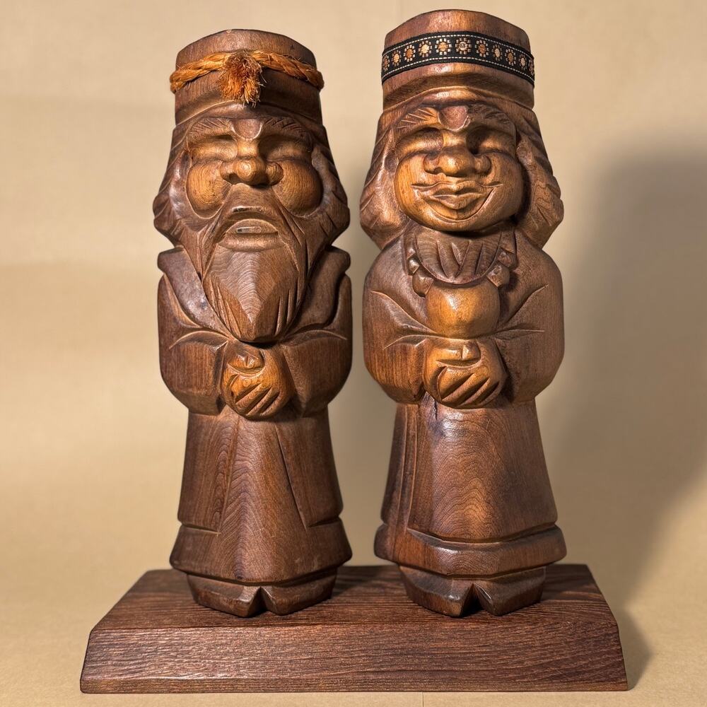 Vintage 1970s Ainu Wood Carving Couple Figurines Hokkaido Japan 10.5" Set of 2